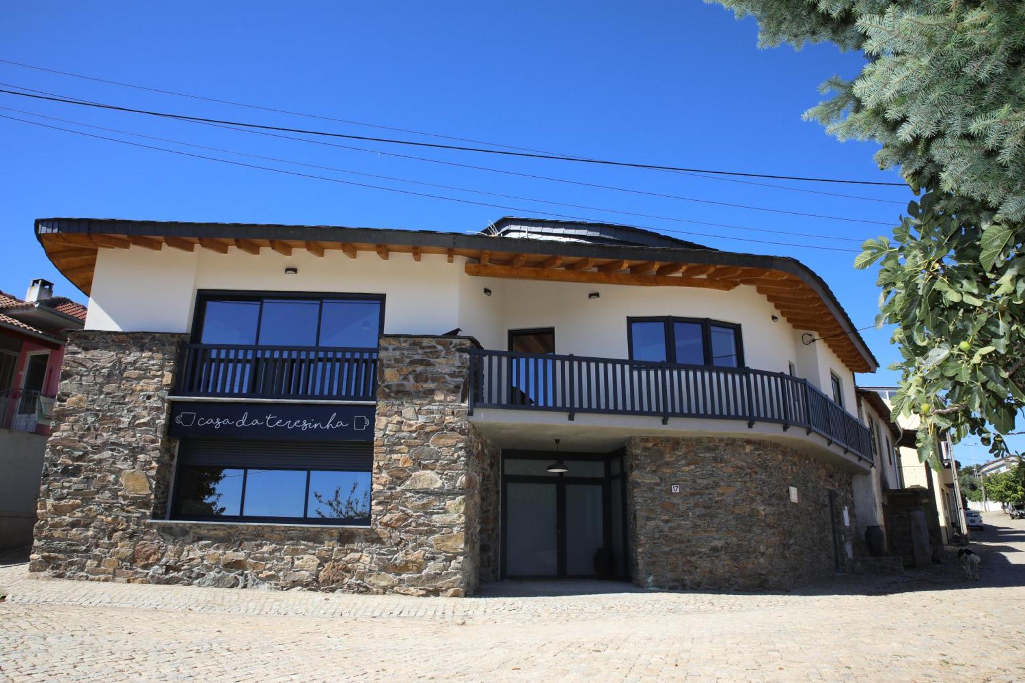 Casa Da Teresinha Farm stay Braganca